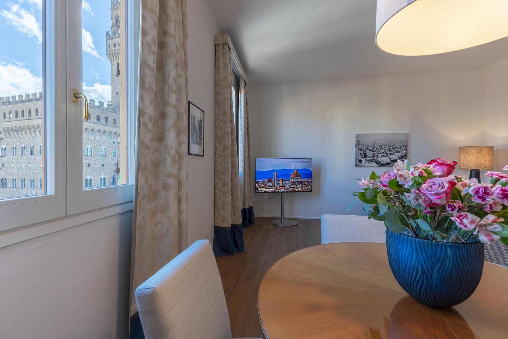 Apartamento Dora Penthouse Uffizi View *