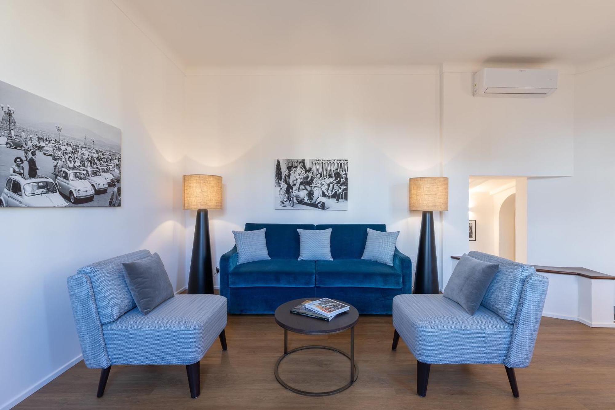 Apartamento Dora Penthouse Uffizi View Florença