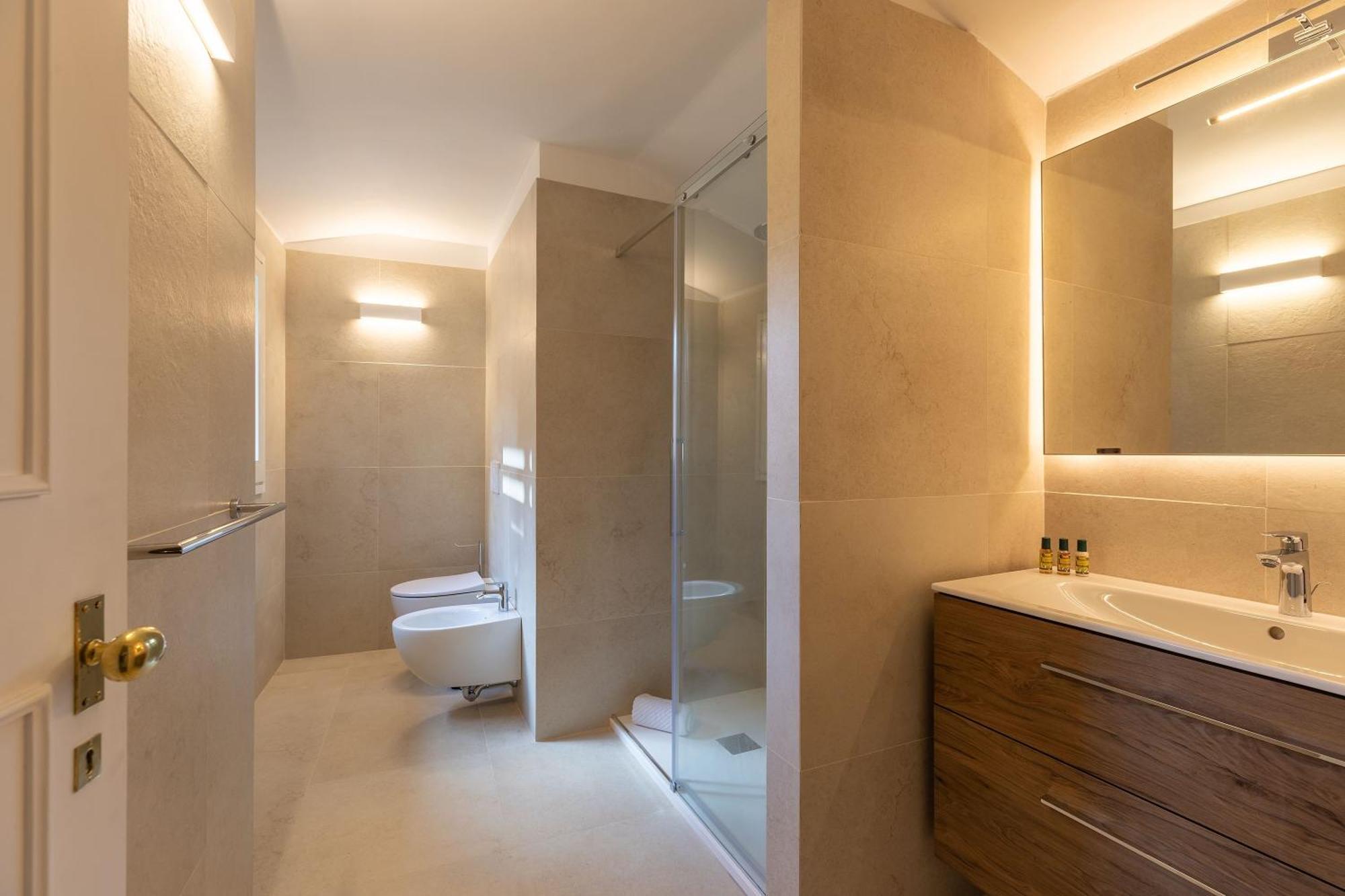 Apartment Dora Penthouse Uffizi View Florenz